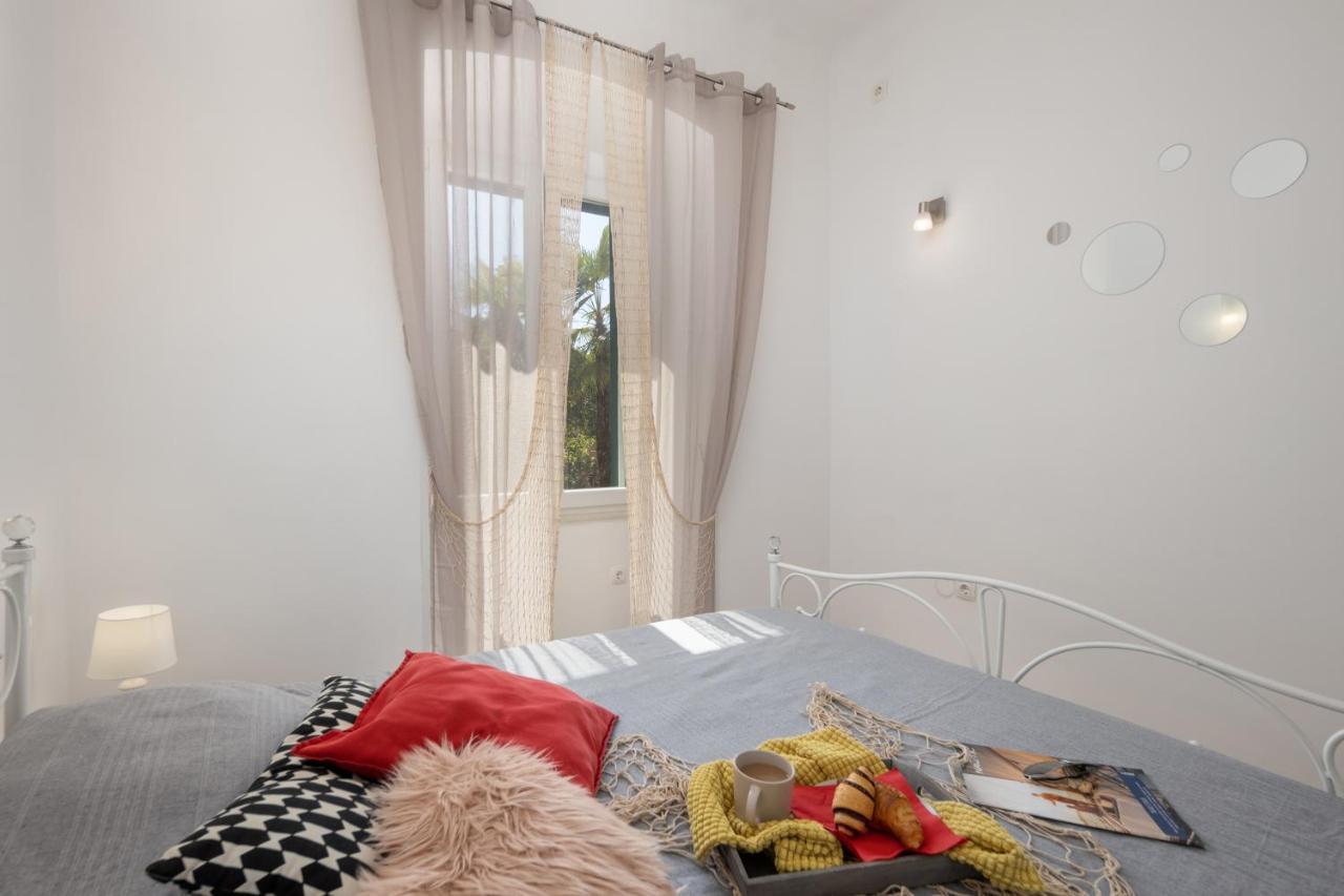 Naval Apartment Rijeka Bagian luar foto