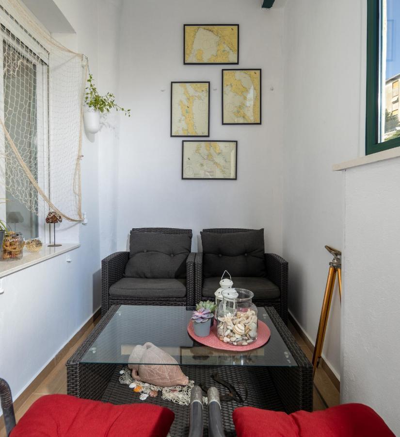 Naval Apartment Rijeka Bagian luar foto