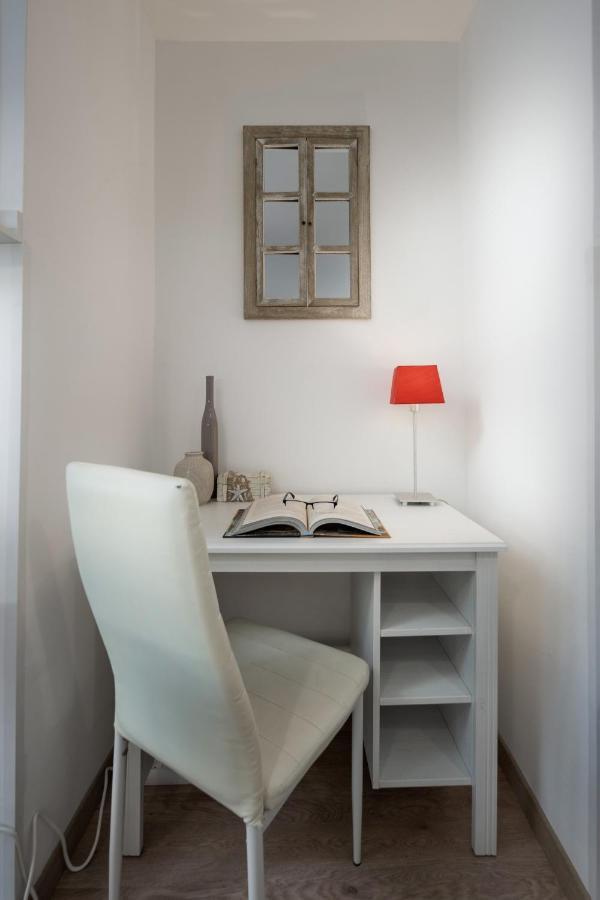 Naval Apartment Rijeka Bagian luar foto
