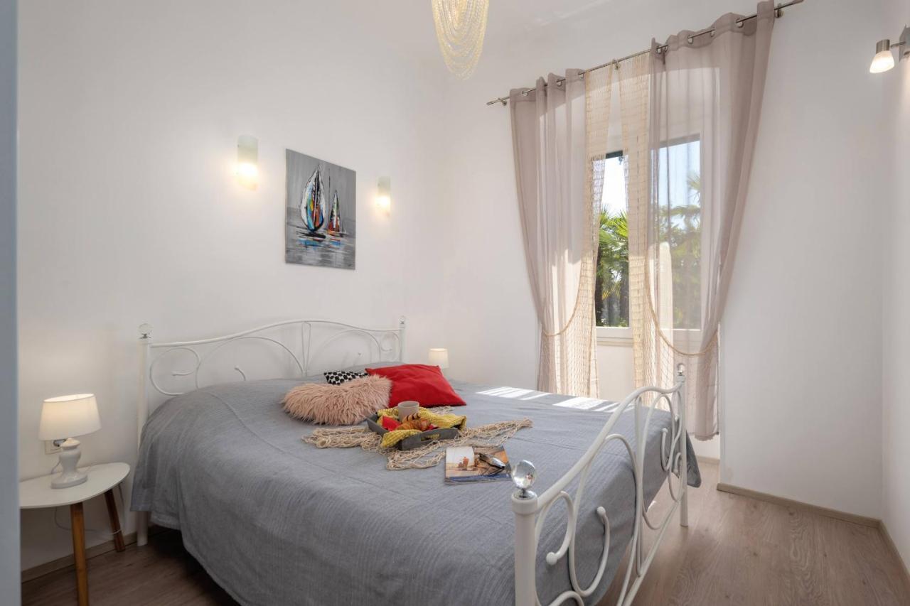 Naval Apartment Rijeka Bagian luar foto